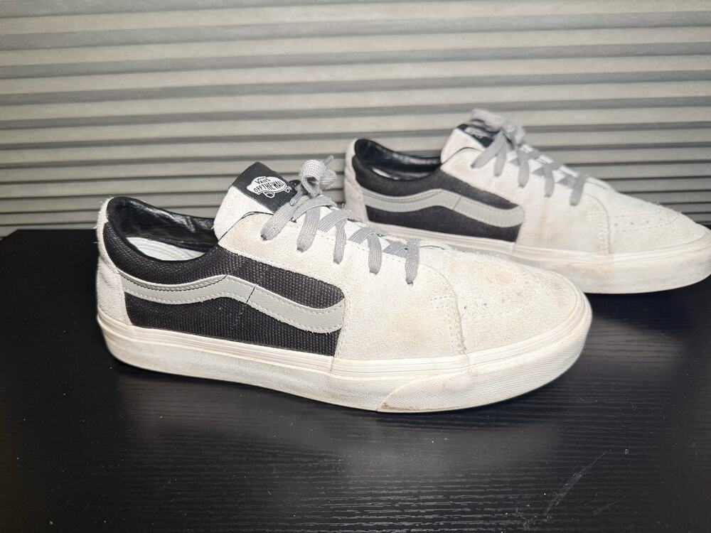 Vans Sk8-Low Sneakers Mens 10 Womens 11.5 Gray Black Suede Canvas Skate Shoes